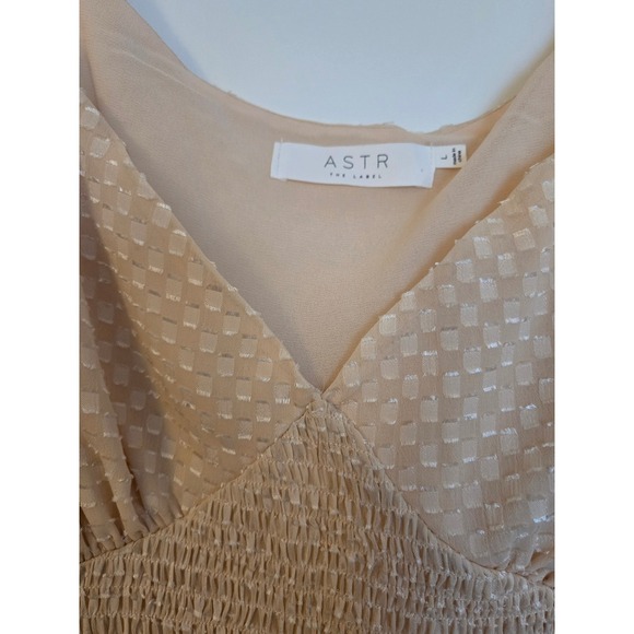 ASTR The Label Blush Smocked Waist Long Sleeve Chiffon Crop Top – Size Large - Picture 10 of 11